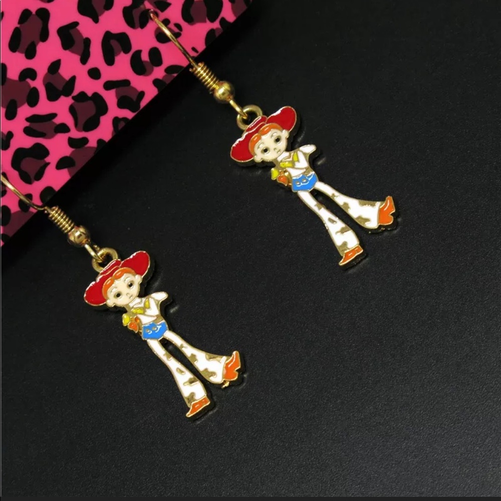 New BetseyJohnson Disney Jesse Earrings - Picture 4 of 5